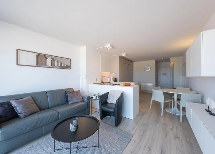 Appartement Sea View - 0409 + Box 5 *